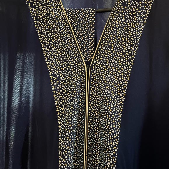 Dubai style abaya. worn open or closed. Navy blue with silver embellishments. - Picture 3 of 5
